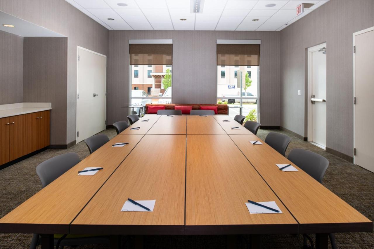 Springhill Suites By Marriott Greensboro Airport Extérieur photo